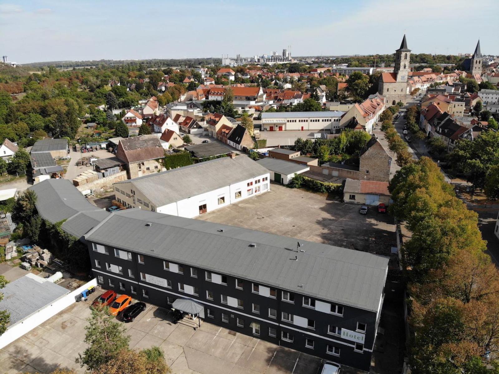 Sl'Otel Budget Bernburg Extérieur photo